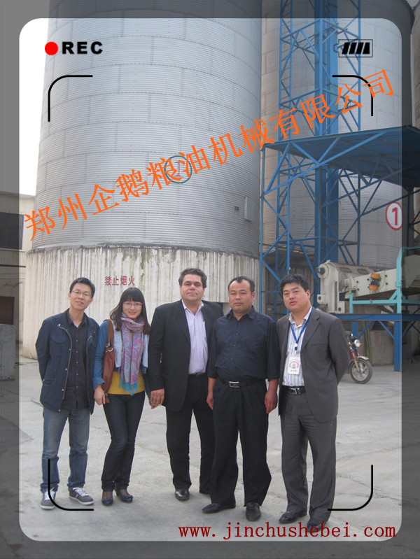 浸出油設(shè)備，預(yù)榨浸出生產(chǎn)線，榨油設(shè)備，精煉油設(shè)備，小型浸出設(shè)備，精煉設(shè)備